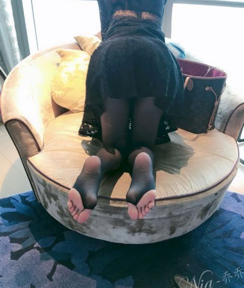 qq欧美头像高清女_720HD在线观看
