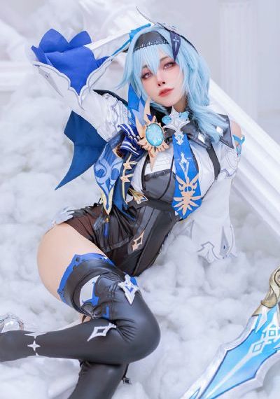 公交车蹭顶摩擦摸咪咪硬_4K免费观看